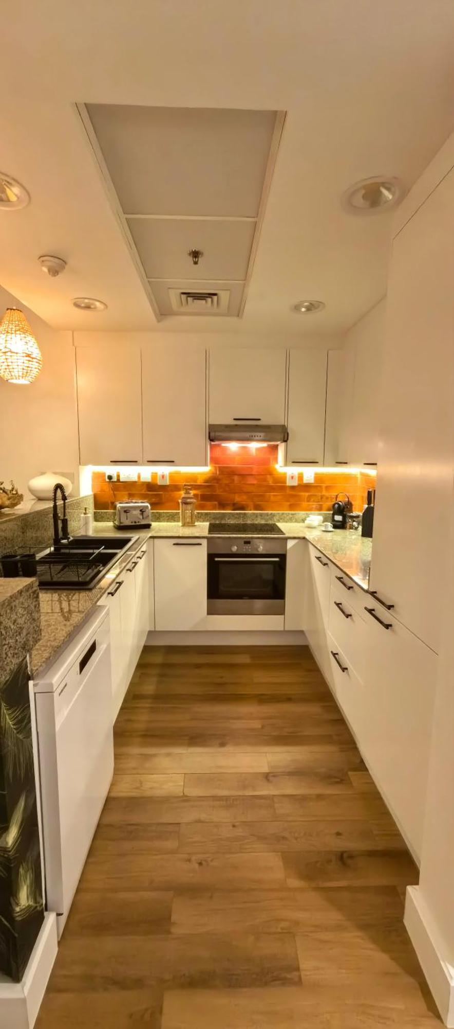 Feral Homes With Burj Khalifa View شقة